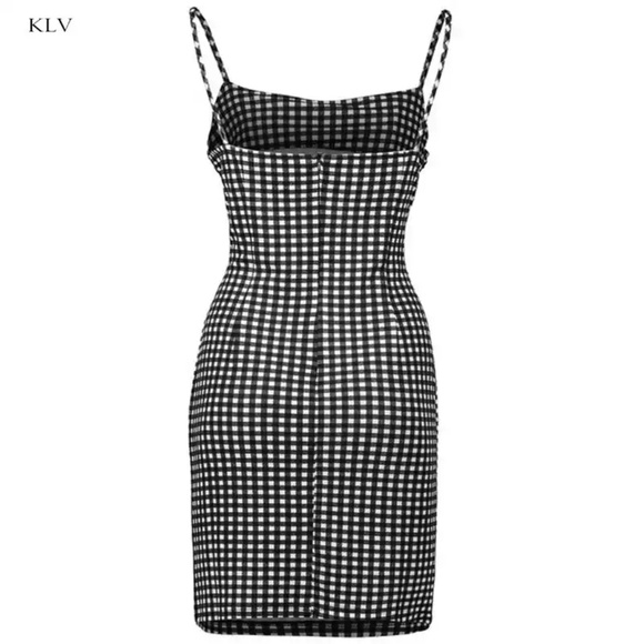 NEW Black and White Gingham Print Dress - Picture 6 of 7